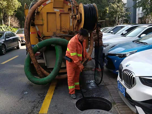 屯昌排污管道清淤