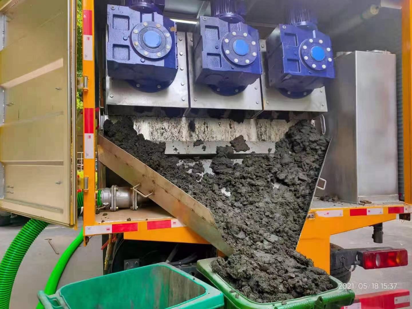 屯昌化粪池清掏城市维护站-泥浆净化干湿分离处理